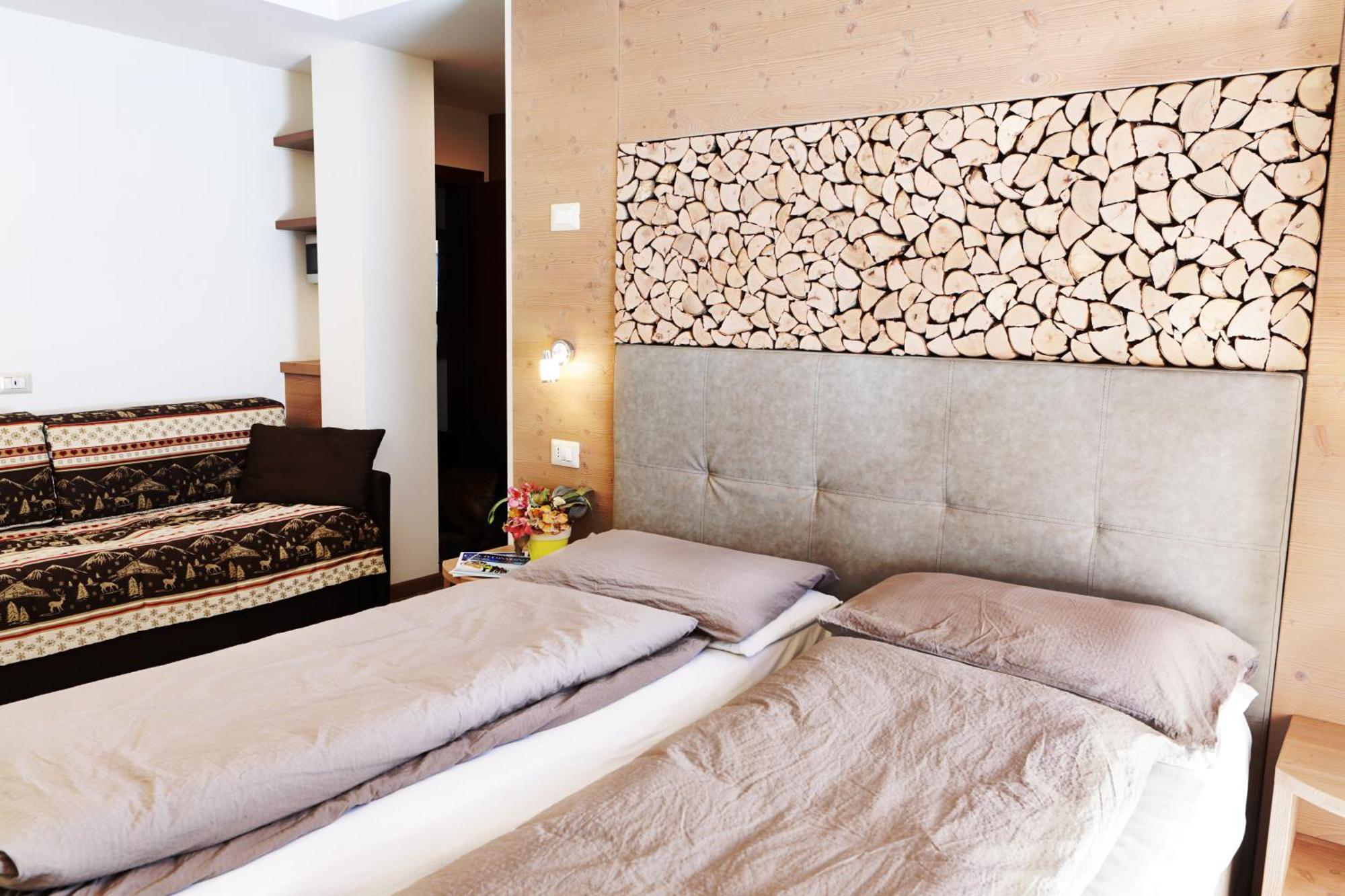 Hotel Wanda Пинцоло Екстериор снимка