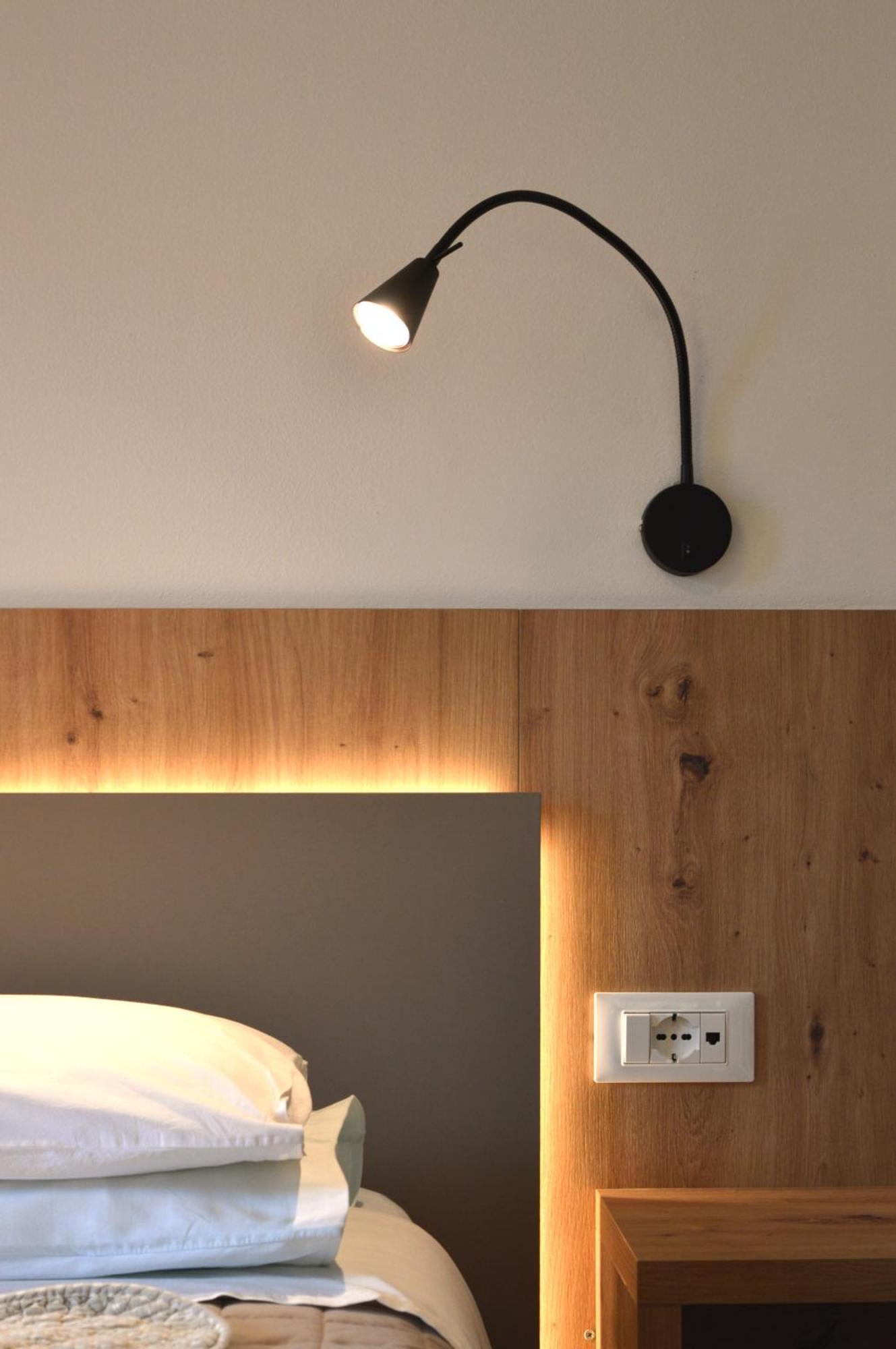 Hotel Wanda Пинцоло Екстериор снимка