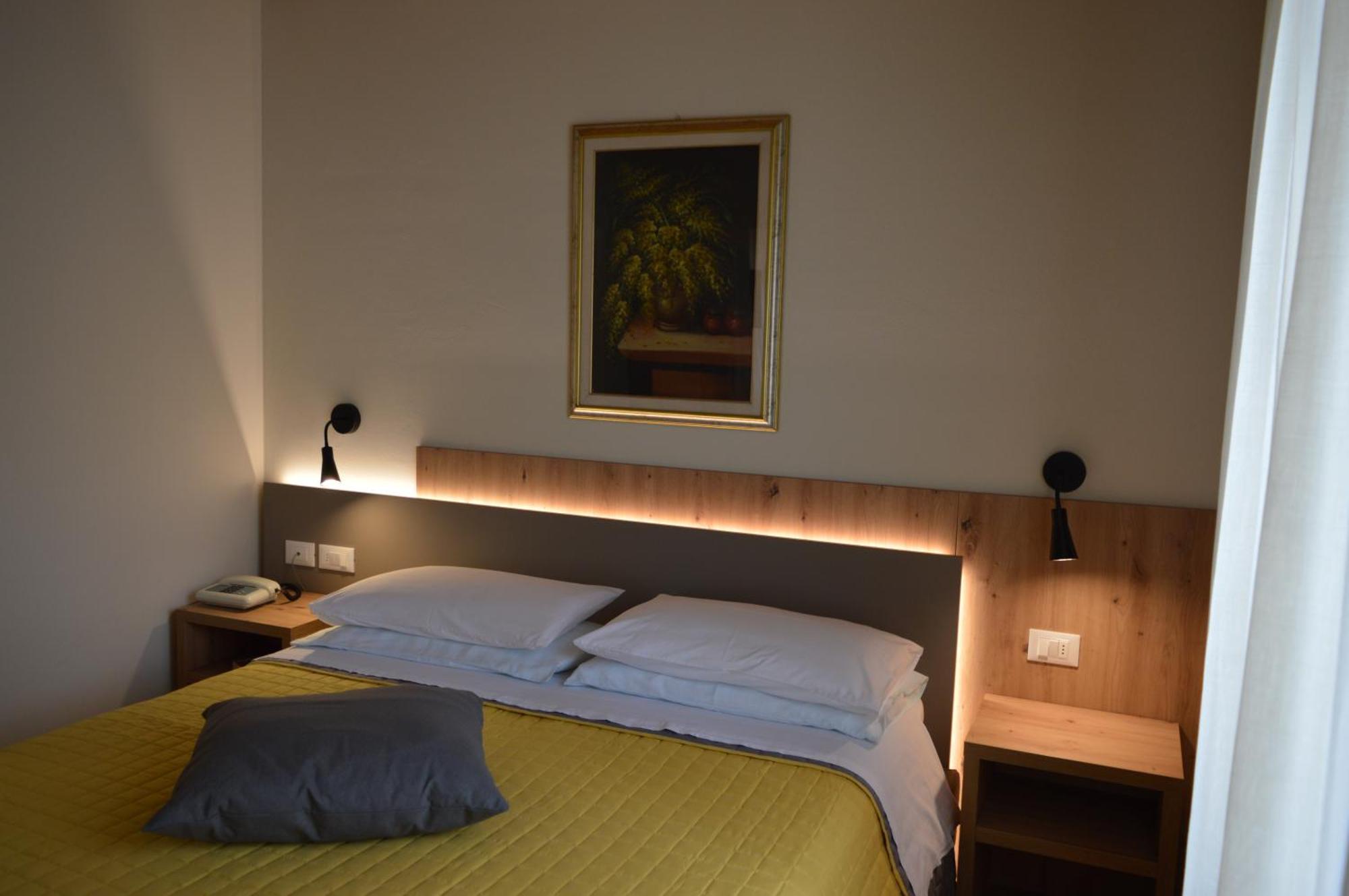 Hotel Wanda Пинцоло Екстериор снимка