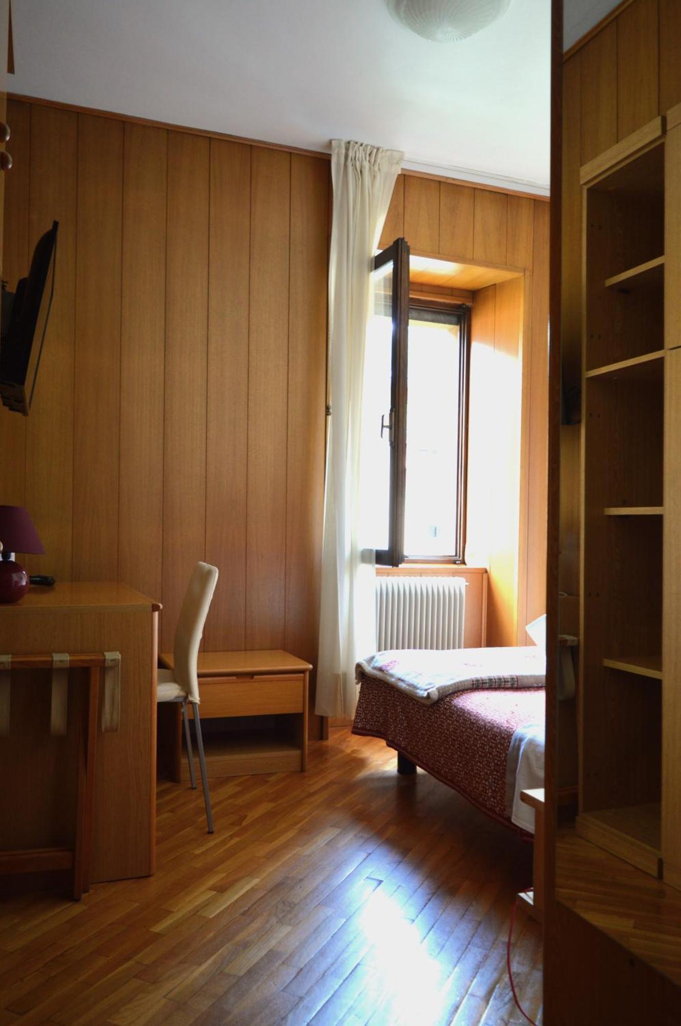 Hotel Wanda Пинцоло Екстериор снимка