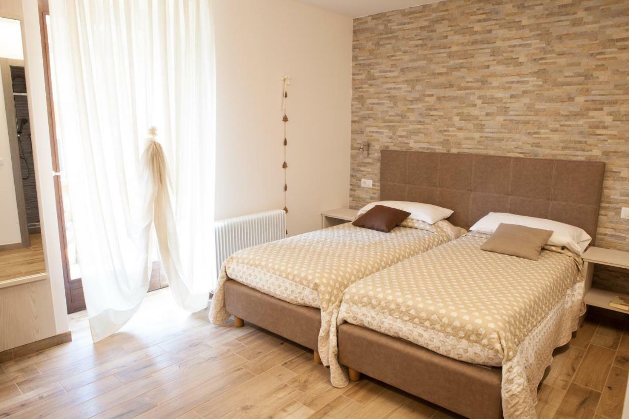 Hotel Wanda Пинцоло Екстериор снимка